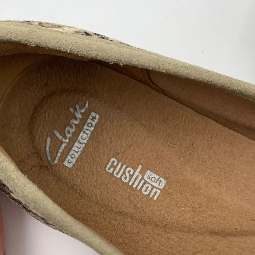 Clarks Snakeskin Espadrille Flats Size 8 Slip On Comfort Neutral Python Print
